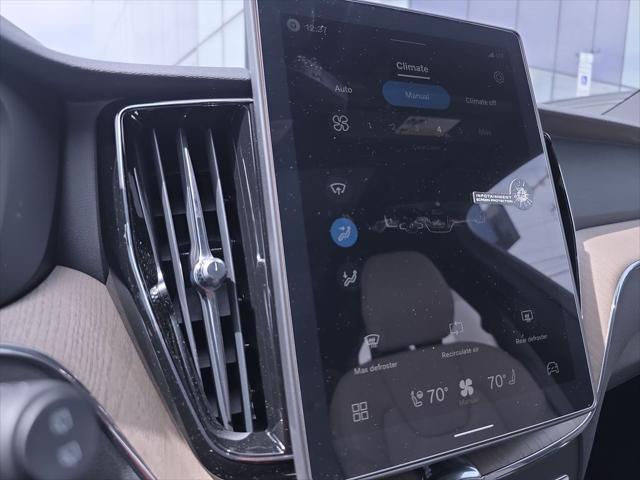 2026 Volvo XC60 B5 Core