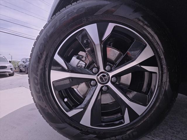 2026 Volvo XC60 B5 Core