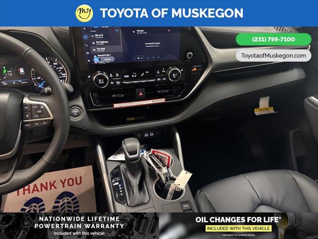 2026 Toyota Highlander Hybrid XLE