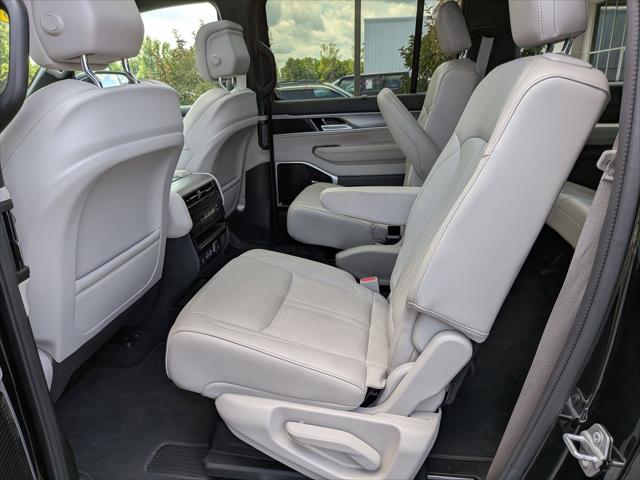 2025 Jeep Wagoneer Series III 4x4