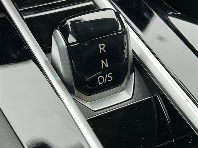 2026 Volkswagen Atlas SEL Premium R-Line