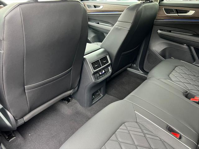 2026 Volkswagen Atlas SEL Premium R-Line