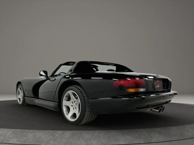 2000 Dodge Viper RT/10