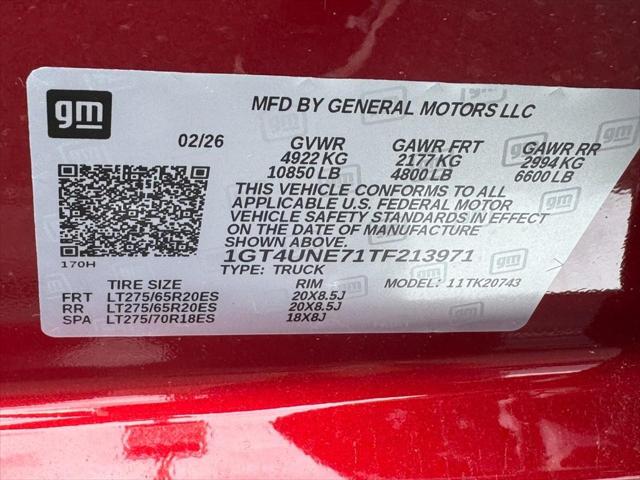2026 GMC Sierra 2500HD Crew Cab, Standard Bed, SLT, 4WD