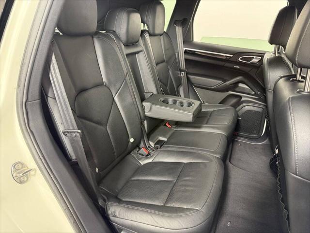 2011 Porsche Cayenne Tiptronic AWD 4dr SUV