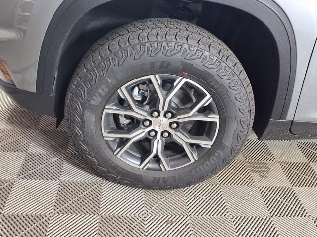 2026 GMC Acadia AT4 AWD
