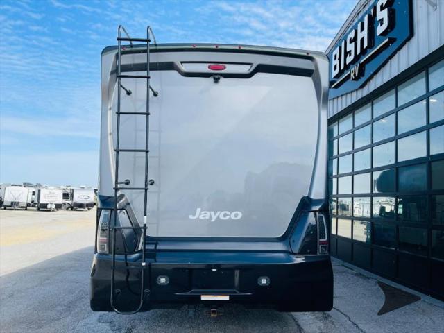 2024 Ford 600 Unknown