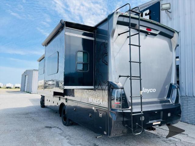 2024 Ford 600 Unknown