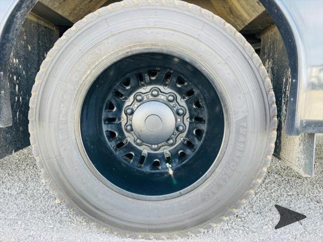 2024 Ford 600 Unknown