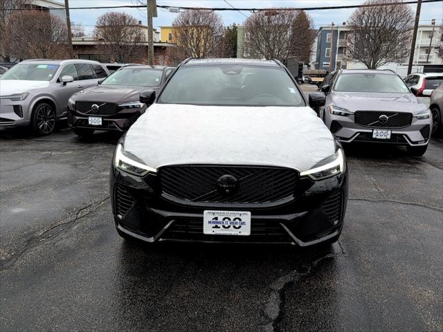 2026 Volvo XC60 Plug-In Hybrid Black Edition Ultra, T8 AWD Electric/Gasoline, Dark