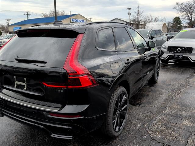 2026 Volvo XC60 Plug-In Hybrid Black Edition Ultra, T8 AWD Electric/Gasoline, Dark