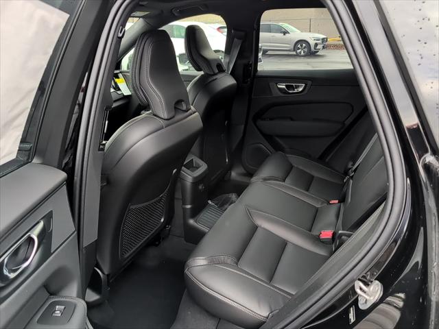 2026 Volvo XC60 Plug-In Hybrid Black Edition Ultra, T8 AWD Electric/Gasoline, Dark