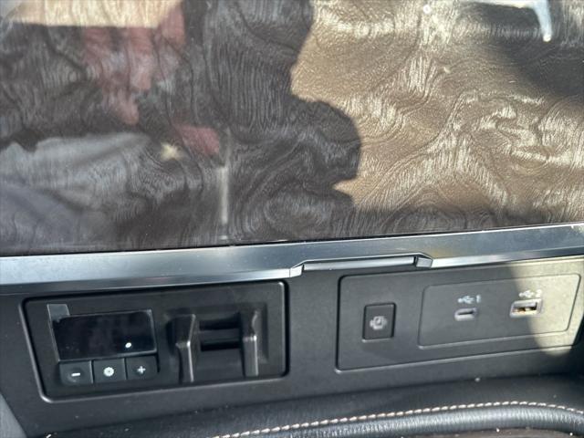 2024 Nissan Armada Platinum 2WD