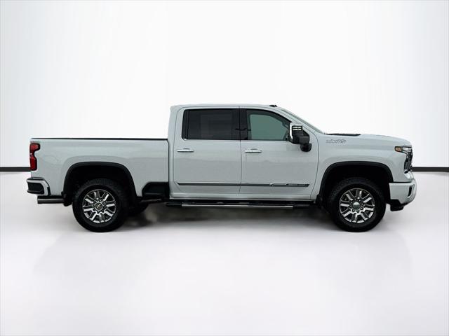 2026 Chevrolet Silverado 3500HD Crew Cab, Standard Bed, High Country, 4WD