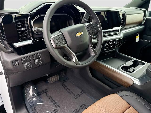 2026 Chevrolet Silverado 3500HD Crew Cab, Standard Bed, High Country, 4WD