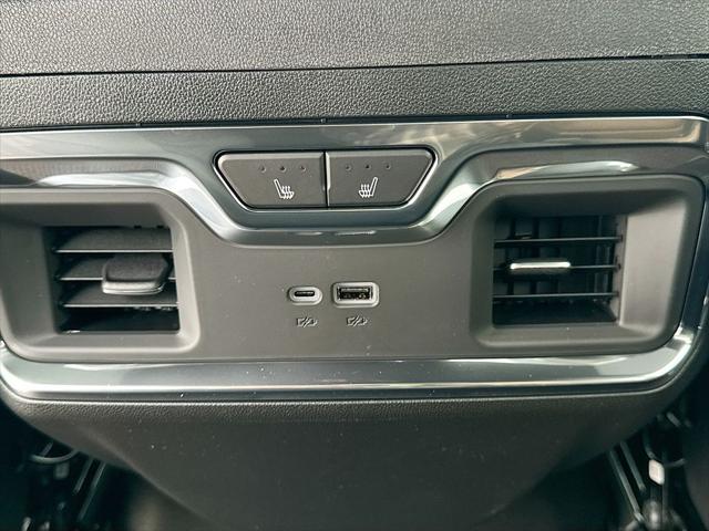 2026 Chevrolet Silverado 3500HD Crew Cab, Standard Bed, High Country, 4WD