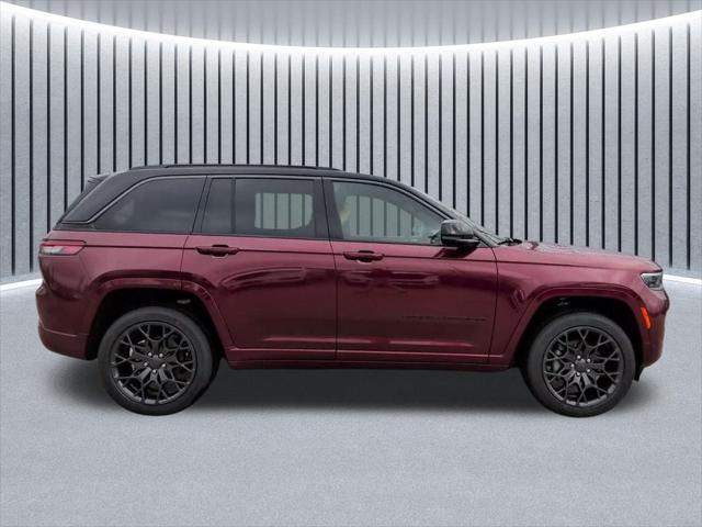 2026 Jeep Grand Cherokee Summit 4x4