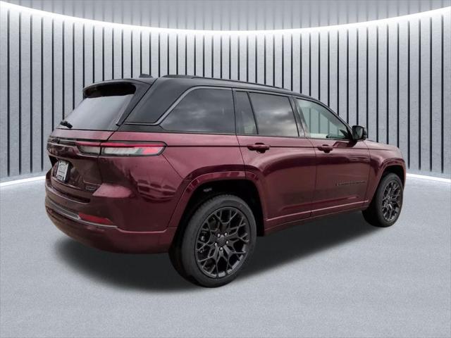 2026 Jeep Grand Cherokee Summit 4x4