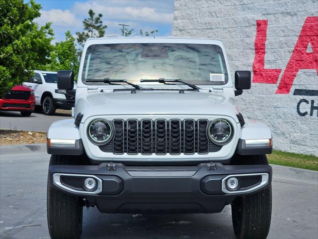 2026 Jeep Gladiator GLADIATOR SAHARA 4X4