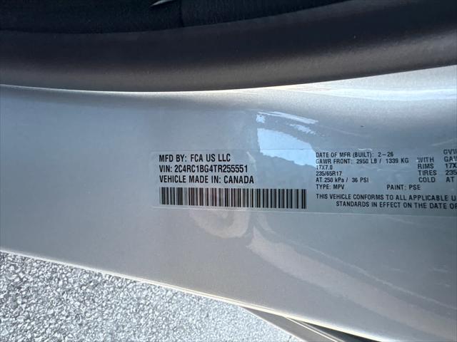 2026 Chrysler Pacifica Select