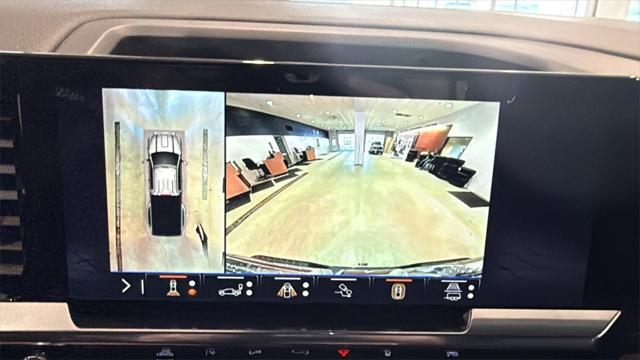 2026 GMC Sierra 3500HD Crew Cab, Long Bed, SLT Dual Rear Wheel, 4WD