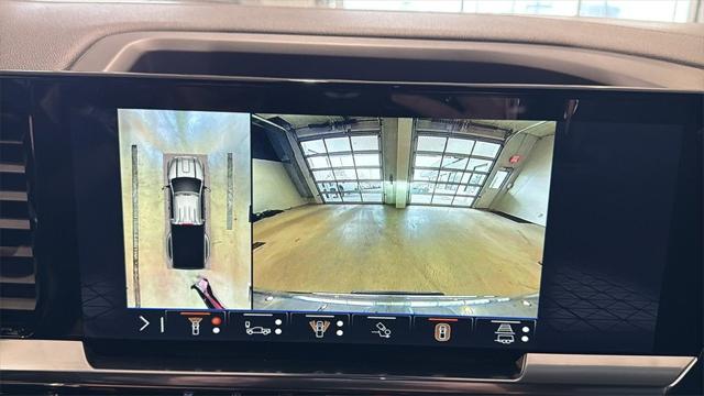 2026 GMC Sierra 3500HD Crew Cab, Long Bed, SLT Dual Rear Wheel, 4WD