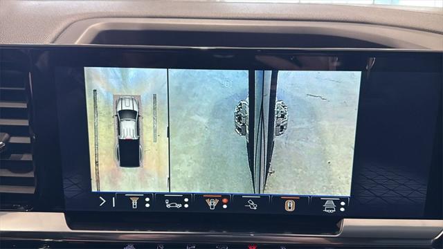 2026 GMC Sierra 3500HD Crew Cab, Long Bed, SLT Dual Rear Wheel, 4WD