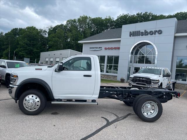 2026 RAM 5500 Chassis RAM 5500 TRADESMAN CHASSIS REGULAR CAB 4X4 60 CA