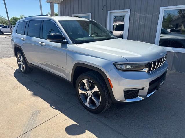 2023 Jeep Grand Cherokee L Limited 4x4 for sale in Beatrice, NE