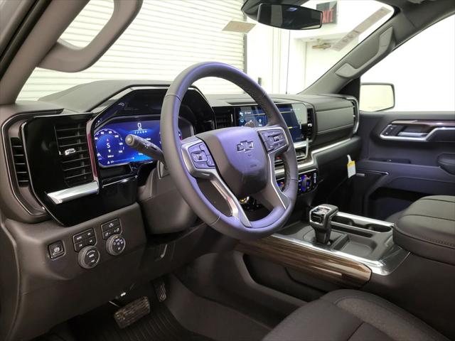 2026 Chevrolet Silverado 1500 4WD Crew Cab Short Bed RST
