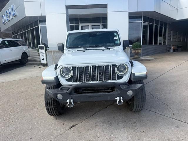 2024 Jeep Wrangler 4-Door Sahara 4x4