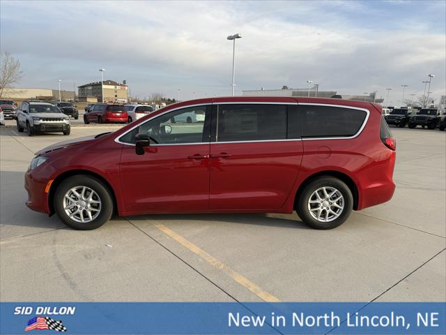 2026 Chrysler Voyager VOYAGER LX