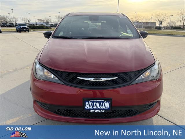 2026 Chrysler Voyager VOYAGER LX