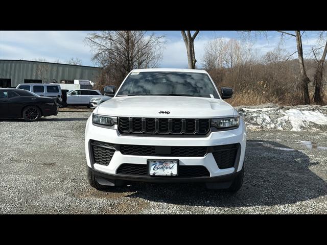 2026 Jeep Grand Cherokee Altitude 4x4