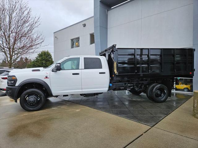 2026 RAM Ram 5500 Chassis Cab RAM 5500 TRADESMAN CHASSIS CREW CAB 4X4 84 CA