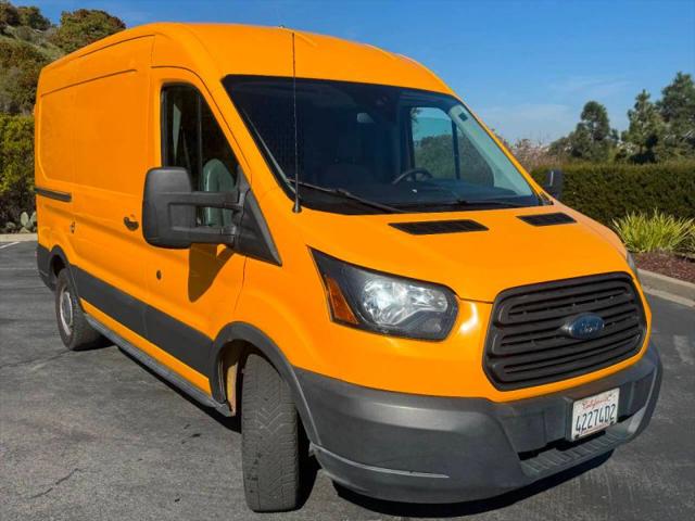 2017 Ford Transit Medium Roof w/Sliding Side Door w/RWB