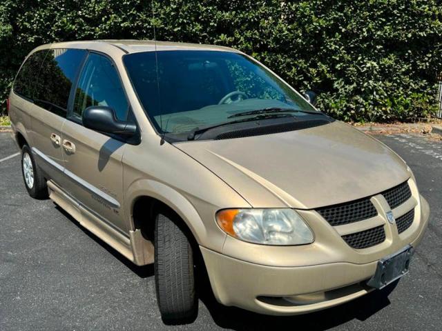 2001 Dodge Grand Caravan Sport