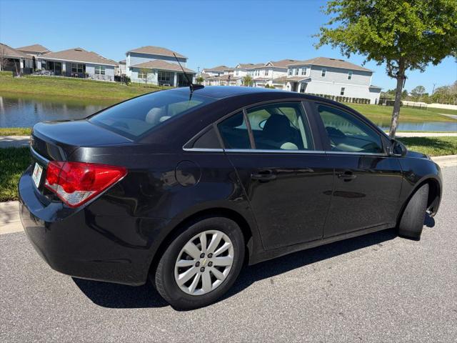 2011 Chevrolet Cruze LS