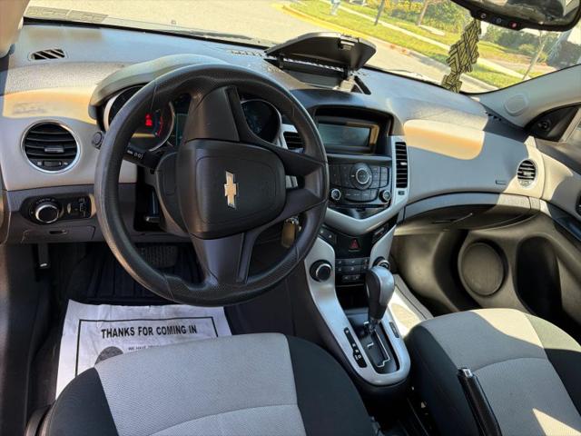 2011 Chevrolet Cruze LS