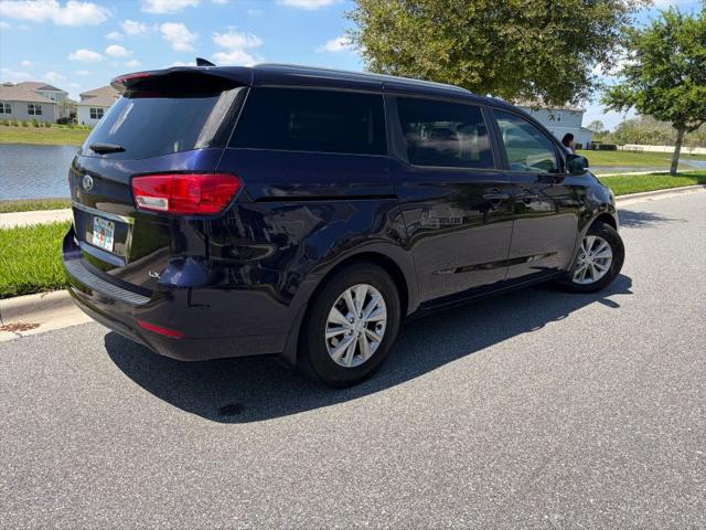 2018 Kia Sedona LX