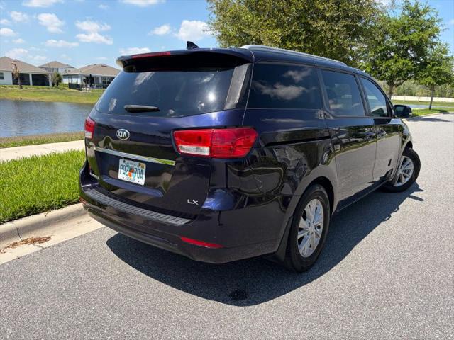 2018 Kia Sedona LX