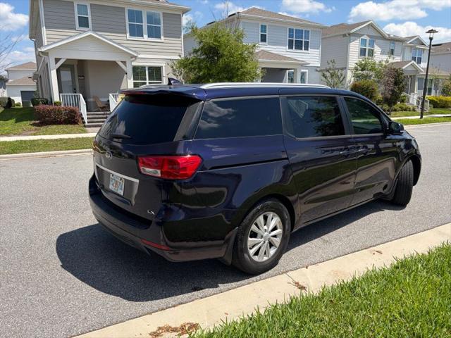 2018 Kia Sedona LX
