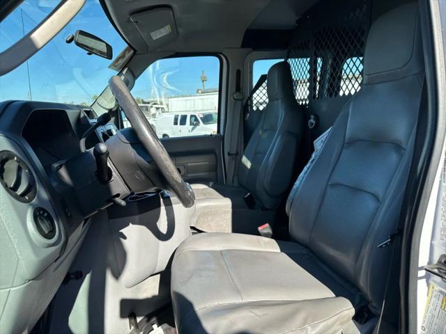 2013 Ford E-350 Super Duty Recreational