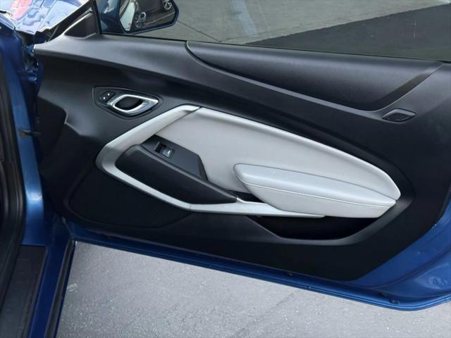 2017 Chevrolet Camaro 1LT