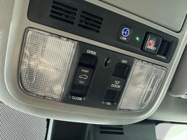 2021 Honda Pilot AWD Touring 8 Passenger