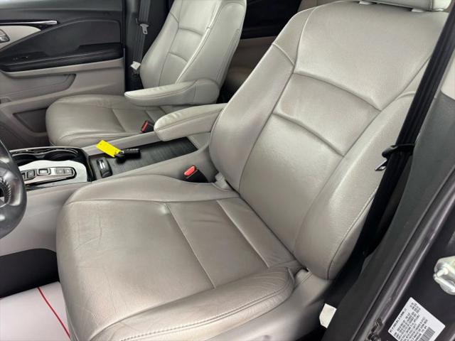 2021 Honda Pilot AWD Touring 8 Passenger