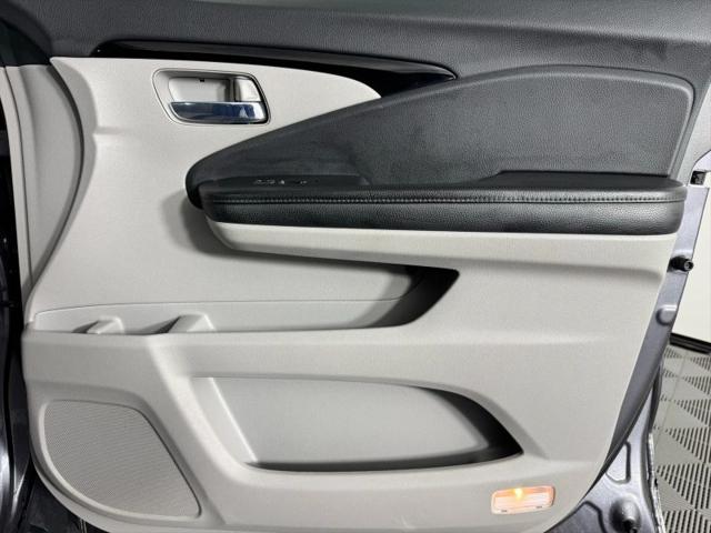 2021 Honda Pilot AWD Touring 8 Passenger