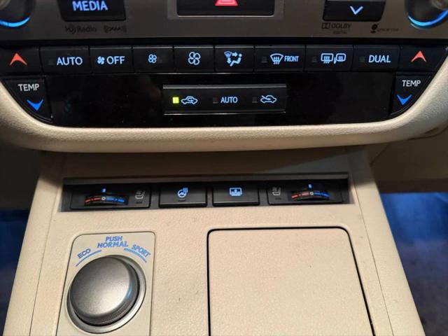 2014 Lexus ES 300h 300h