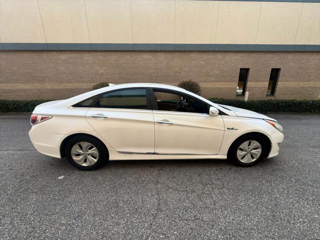 2015 Hyundai Sonata Hybrid Base
