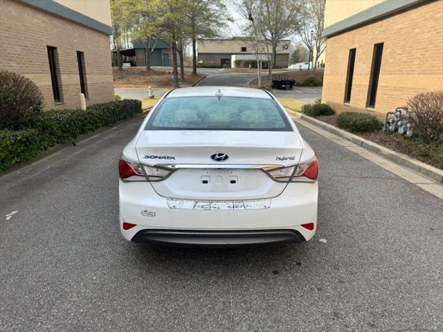 2015 Hyundai Sonata Hybrid Base